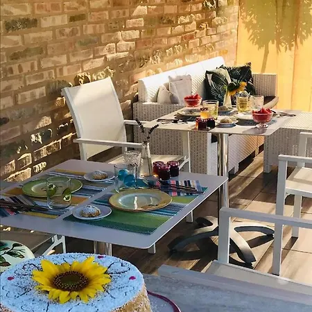 卡萨莱阿尔隆蒂尼住宿加早餐旅馆 托伦蒂诺