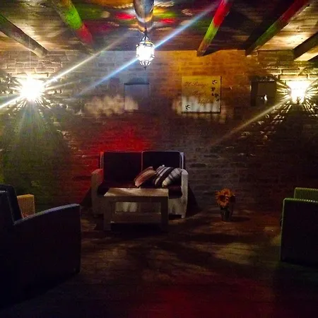 卡萨莱阿尔隆蒂尼住宿加早餐旅馆 3*