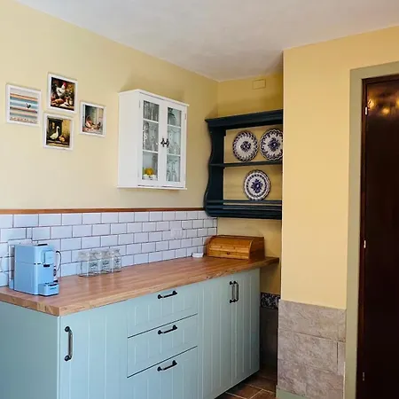 Casale Delle Rondini B&B 4*