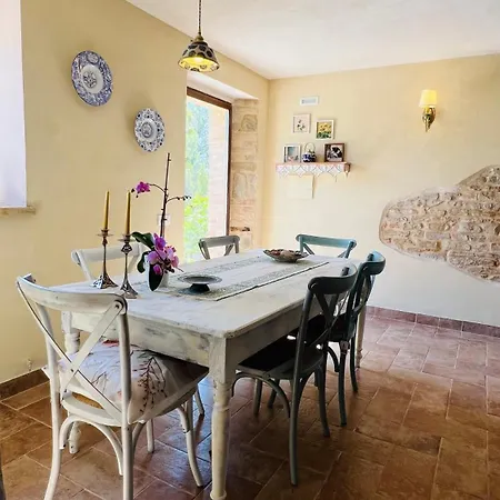 Casale Delle Rondini 4* 톨렌티노
