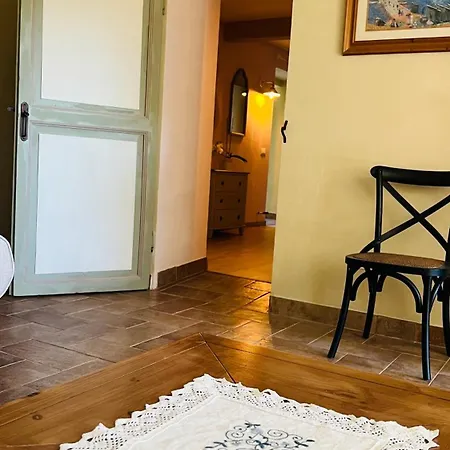 B&B Casale Delle Rondini