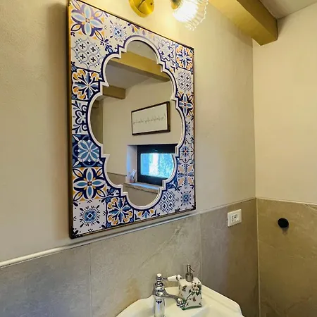 Casale Delle Rondini B&B 4*
