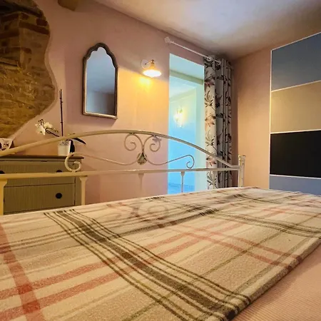 B&B Casale Delle Rondini