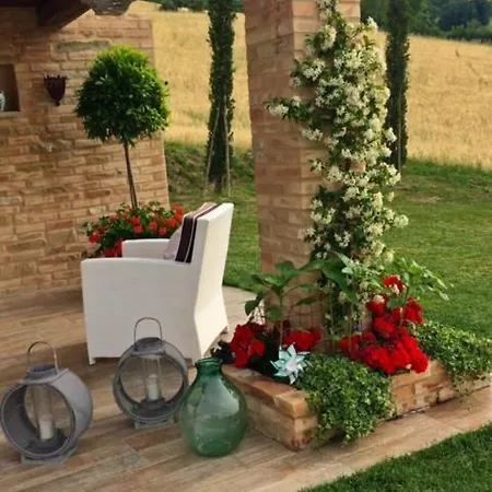 卡萨莱阿尔隆蒂尼住宿加早餐旅馆