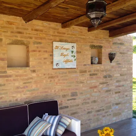 Bed and Breakfast Casale Delle Rondini
