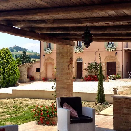 卡萨莱阿尔隆蒂尼住宿加早餐旅馆 托伦蒂诺