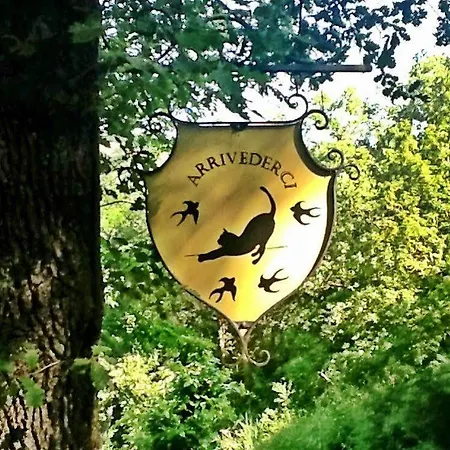 Bed & Breakfast Casale Delle Rondini *
