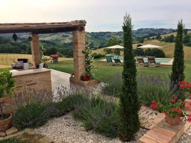 住宿加早餐酒店 卡萨莱阿尔隆蒂尼住宿加早餐旅馆 3*