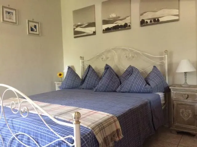 Casale Delle Rondini トレンティーノ