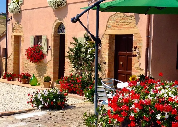 卡萨莱阿尔隆蒂尼住宿加早餐旅馆 3* 托伦蒂诺